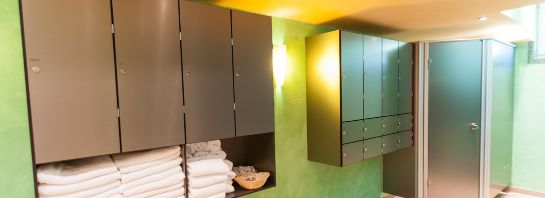 Schrankbau - HPL mit Metallbeschichtung